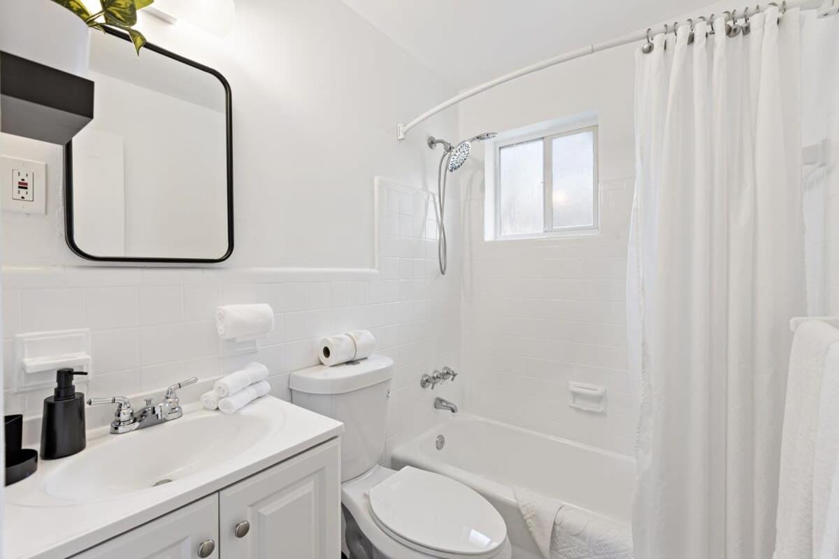Lovely Rental Unit With Free Parking On Premises Fort Lauderdale Extérieur photo